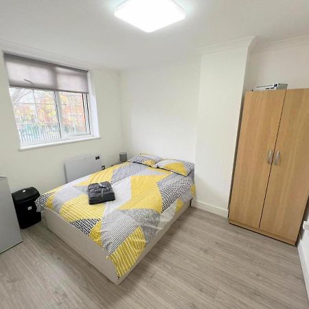 Lilleshall Rooms Mitcham Exteriér fotografie